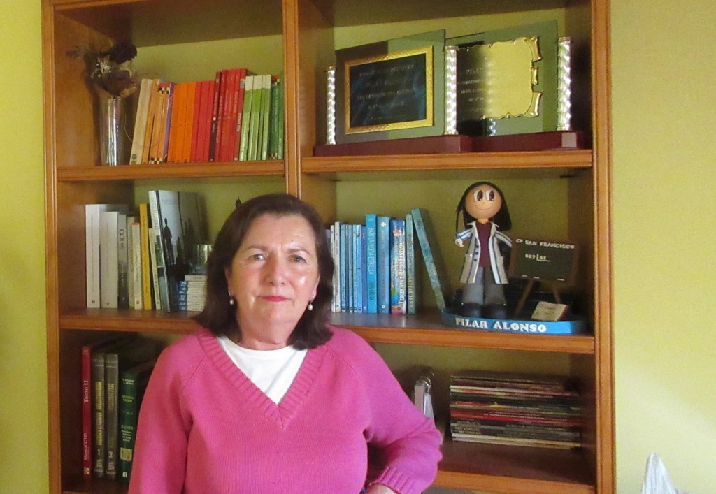 «LAS NUEVAS TECNOLOGÍAS HAN SIDO UN GRAN APOYO, PERO TAMBIÉN HACEN MUCHO DAÑO CUANDO SON USADAS SIN CONTROL POR LOS NIÑOS» – PILAR ALONSO. PROFESORA DE EDUCACIÓN PRIMARIA DURANTE 35&nbsp;AÑOS